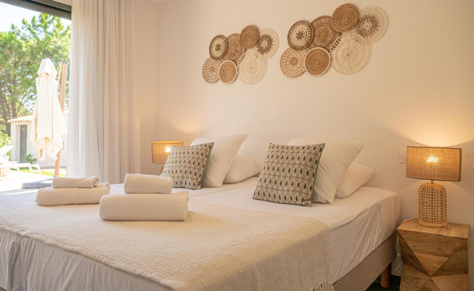 פורטו-וישיו Calarossa Bay Resort מראה חיצוני תמונה
