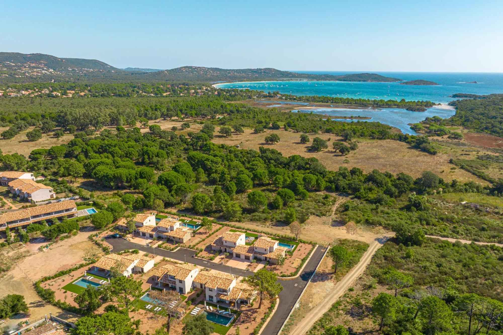 פורטו-וישיו Calarossa Bay Resort מראה חיצוני תמונה