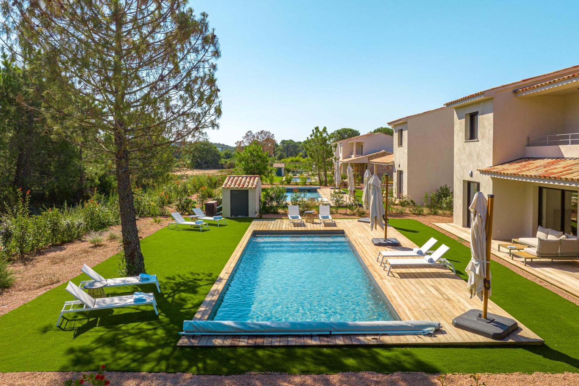 פורטו-וישיו Calarossa Bay Resort מראה חיצוני תמונה